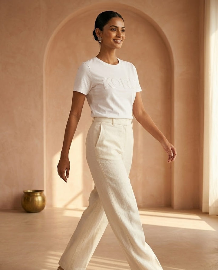 Michael Kors Tonal Appliqué Logo T-Shirt - Optic White